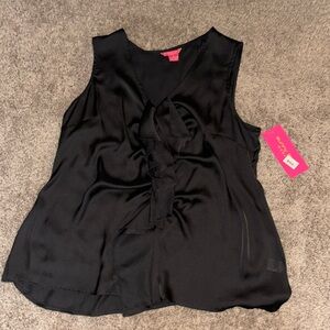 Black sleeveless (singlet) shirt. Polyester size 1x